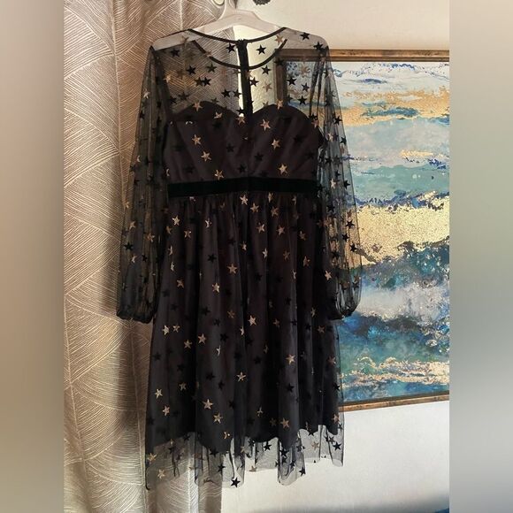 JJ’S House short black tulle dress with stars size medium NEW - Picture 2 of 12